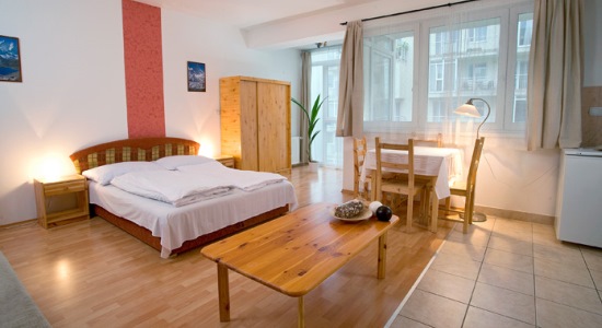 transfer from budapest liszt ferenc airport to agape aparthotel budapest city centre